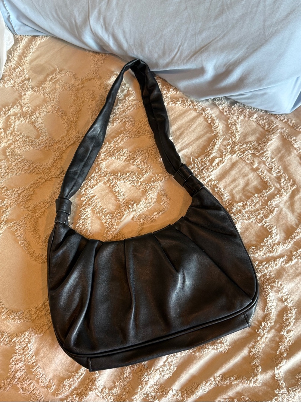 Olivia & Kate New York Black Shoulder Hobo Bag - Classic Everyday Style
